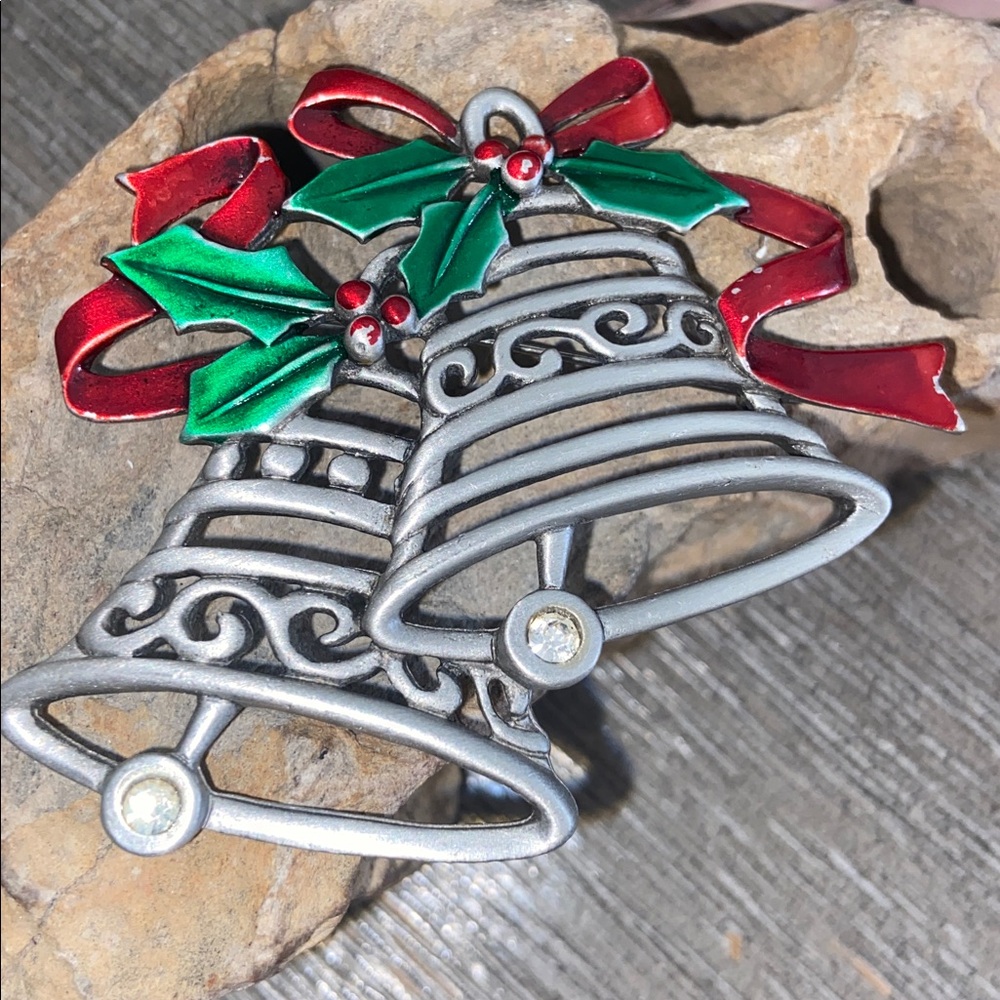 Vintage 80s Pewter Ribbon & Bells Rhinestones Broach